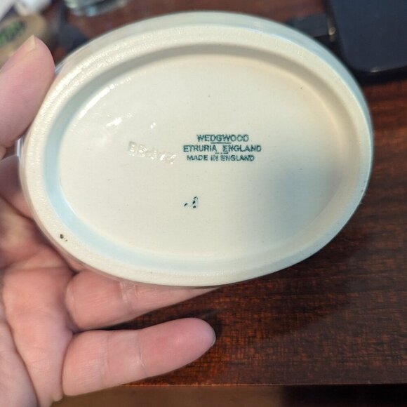 Vintage Wedgwood Etruria England 2AP38 Toast Rack 2 Slice Ceramic Porcelain - Picture 9 of 9